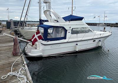 Nimbus 380 Carisma Flybridge Motorboot 2007, mit Volvo Penta D4 motor, Dänemark