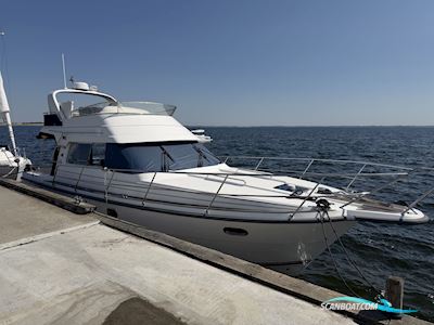 Nimbus 380 Carisma Flybridge Motorboot 2004, mit 2 x Volvo Penta Kamd43P motor, Dänemark