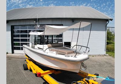 Nimbus C8 Motorboot 2021, mit Mercury motor, Deutschland