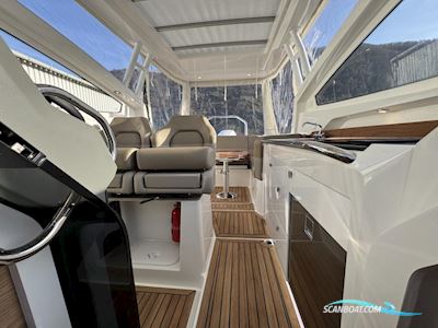 Nimbus W9 Motorboot 2024, mit Mercury Verado motor, Deutschland