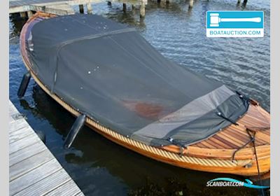 Noorse Spitsgatter 700 Motorboot 1965, mit Sing Yang Marine motor, Niederlande