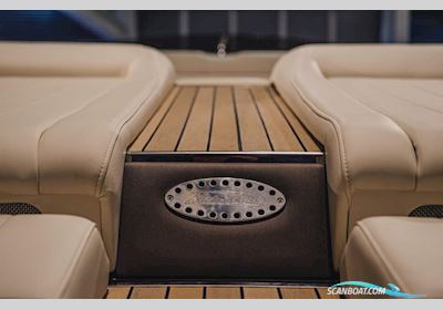 Nor-Tech 420 Monte Carlo Motorboot 2019, mit Mercury motor, Sweden