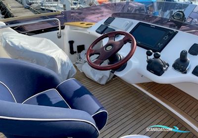 Nord West 420 Flybridge Motorboot 2007, mit Volvo Penta D6-435 motor, Dänemark