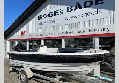 Nydam 500 Classic med 40 hk Mercury-EFI 4 takt og Brenderup trailer - Anvisningssalg Motorboot 2017, mit Mercury motor, Dänemark