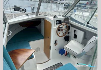 Ocqueteau 645 Motorboot 1999, mit Nanni 4.330Tdi motor, England