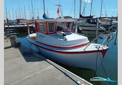 One Off Trawler Motorboot 1980, mit Craftsman Marine CM3.27
 motor, Dänemark