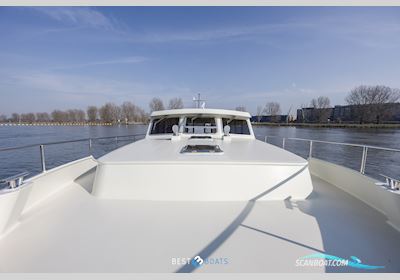 Oostende Classic 43 OC Motorboot 2010, mit Volvo Penta is Een Zweeds Merk Dat Wereldwijd Bekendstaat om Betrouwbare en Krachtige Scheepsmotoren en Aandrijfsystemen. Ze Leveren Zowel Diesel- al motor, Niederlande