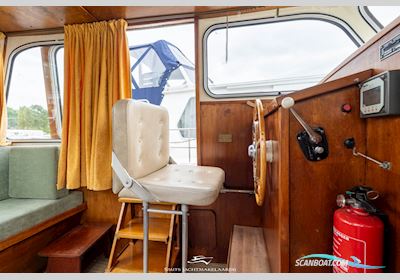 Oostvaarder 9.50 OK/AK Motorboot 1983, mit Volvo Penta motor, Niederlande