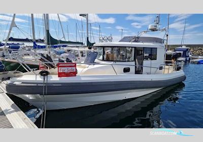 Paragon 31 Flybridge Motorboot 2014, mit Volvo Penta motor, England