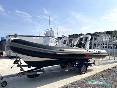 Piranha 5.6m RIB Motorboot 2016, mit Evinrude motor, Irland
