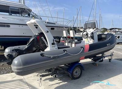 Piranha 5.6m RIB Motorboot 2016, mit Evinrude motor, Irland