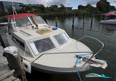 Polaris 25 Motorboot 1974, mit Lombardini Ldw2204M motor, Dänemark