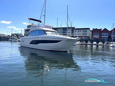 Prestige 420 Motorboot 2020, mit CUMMINS QSB 6.7 motor, England