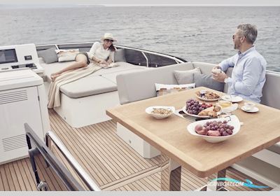 Prestige 520 Motorboot 2024, mit Volvo Penta motor, Irland