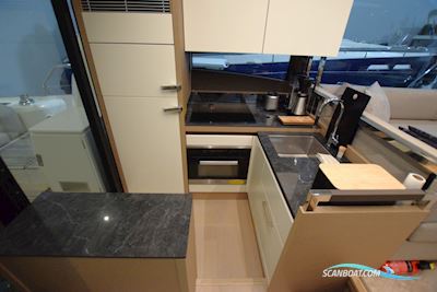 Prestige 520S Motorboot 2019, mit Volvo Penta motor, Finland