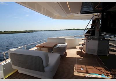 Prestige F4.9 Motorboot 2025, mit Volvo Penta motor, Irland