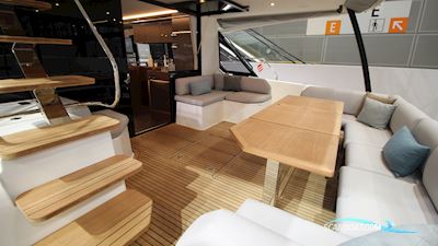 Prestige M 48 - pris ex Vat Motorboot 2025, mit Volvo Penta motor, Dänemark