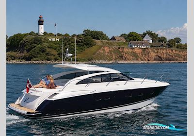 Princess  V42 Motorboot 2011, mit Volvo Penta D6-370 motor, Dänemark