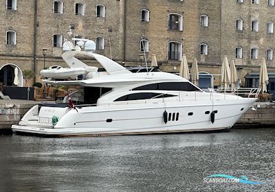 Princess 67 Flybridge Motorboot 2005, mit Man V10 1100 Cmr motor, Dänemark