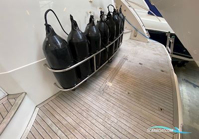 Princess 67 Flybridge Motorboot 2005, mit Man V10 1100 Cmr motor, Dänemark