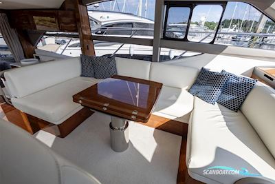 Princess F50 Motorboot 2019, mit 2 x Volvo Ips 700 motor, England