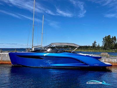 Princess R35 Motorboot 2020, mit 2 x Volvo V8-DPS 860 hp motor, Finland