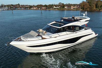 Princess S62 Motorboot 2023, mit 2 x Man V8 1200 motor, England