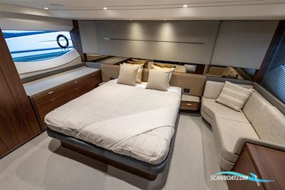 Princess S62 Motorboot 2023, mit 2 x Man V8 1200 motor, England