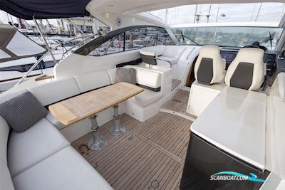 Princess V39 Motorboot 2013, mit 2 x Volvo D6-330 DP motor, England
