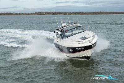 Princess V39 Motorboot 2013, mit 2 x Volvo D6-330 DP motor, England