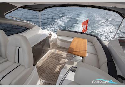 Princess V40 Motorboot 2020, mit 2 x Volvo D6-330 DP motor, Niederlande