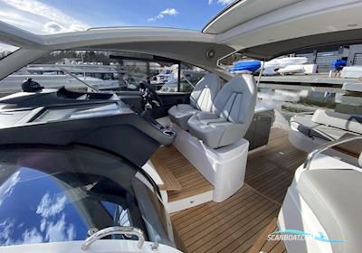 Princess V40 Motorboot 2018, mit Volvo Penta D6 - 370 motor, Dänemark