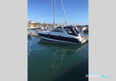 Princess V42 - 2001 Motorboot 2001, mit 2 x Volvo Penta D4-260 motor, Dänemark