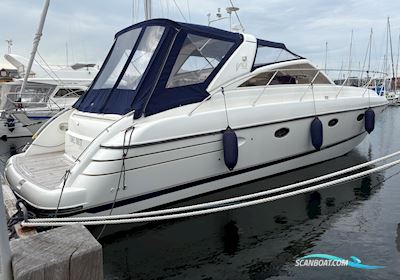 Princess V42 Motorboot 2004, mit Volvo Penta KAD 300 motor, Dänemark