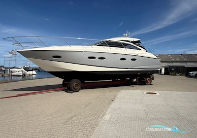 Princess V42 Motorboot 2010, mit Volvo Penta motor, Dänemark