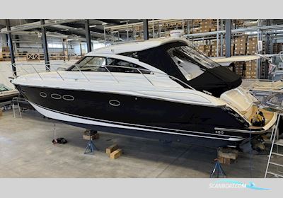 Princess V45 Motorboot 2010, mit 2x Volvo Penta D6 370 JoyStick Ca, 260h motor, Sweden