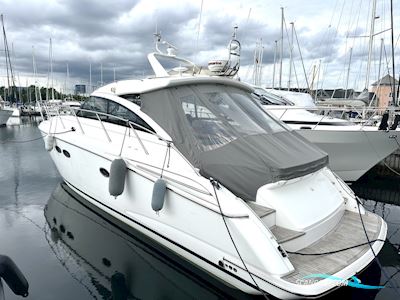 Princess V45 Motorboot 2012, mit Volvo Penta D6-370
 motor, Dänemark