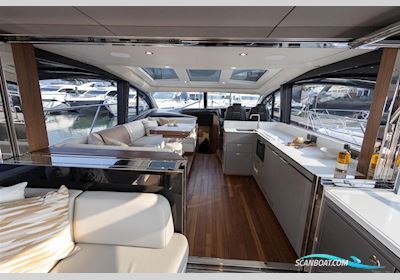 Princess V55 Motorboot 2024, mit 2 x Volvo D13 1000 motor, England