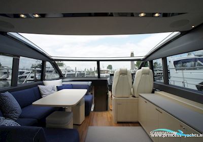 Princess V58 Motorboot 2017, mit Volvo Penta d13 800 motor, Dänemark