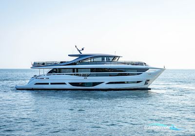 Princess X95 Motorboot 2026, mit Man V12 motor, England