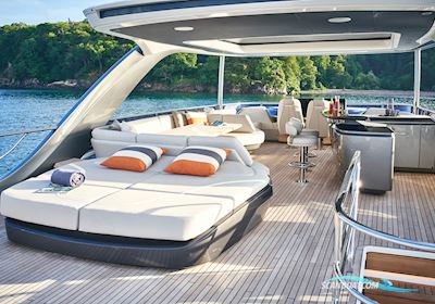Princess Y85 Motorboot 2025, mit Man V12 motor, England