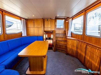 Privateer  43 - 2 x Spudpaal  Motorboot 2001, Niederlande