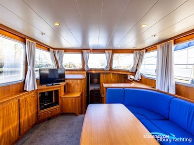 Privateer  43 - 2 x Spudpaal  Motorboot 2001, Niederlande