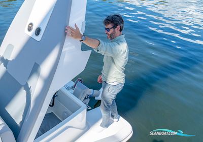 Q Yachts, Q24 Club Motorboot 2022, mit Epropulsion Navy 6.0 Electric Engine motor, Finland
