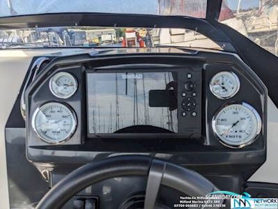 Quicksilver 555 Cabin Motorboot 2021, mit Mercury motor, England