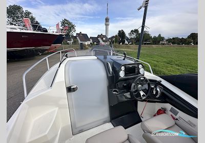 Quicksilver 555 Cabin Motorboot 2022, Niederlande