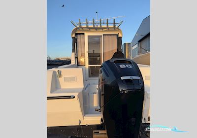 Quicksilver 555 Pilothouse Motorboot 2015, mit Mercury motor, Deutschland