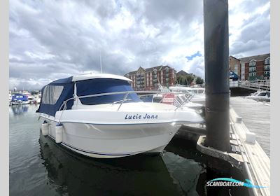 Quicksilver 640 Pilothouse Motorboot 2005, mit Mariner motor, England