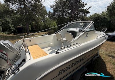 Quicksilver 640 Motorboot 1999, mit Mariner 2 Takt motor, Dänemark