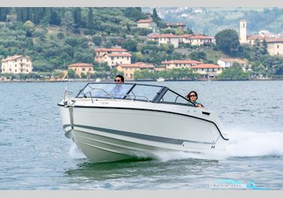 Quicksilver 675 Cruiser med Mercury F225 V6 DTS Motorboot 2024, Dänemark